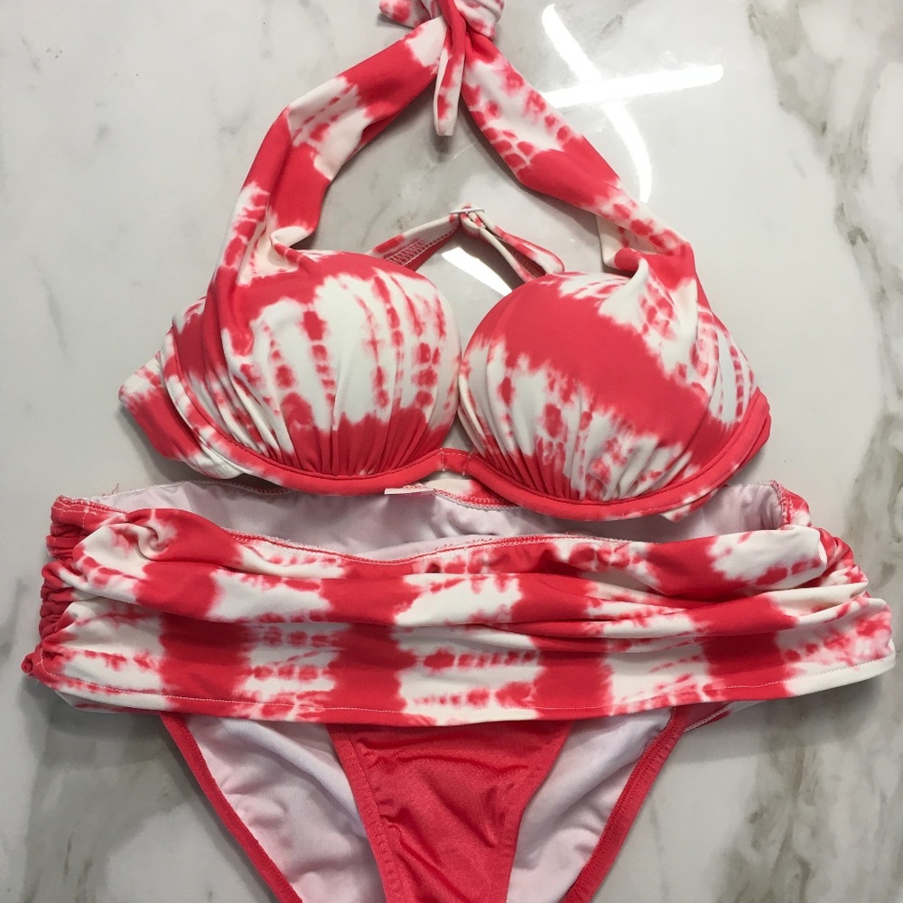 Venus bikini